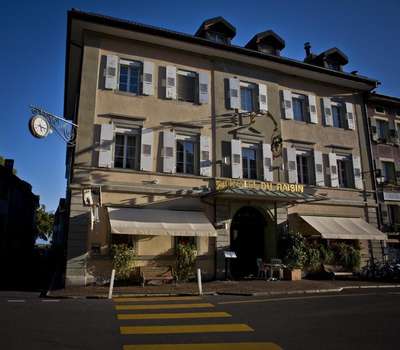 www.aubergeduraisin.ch