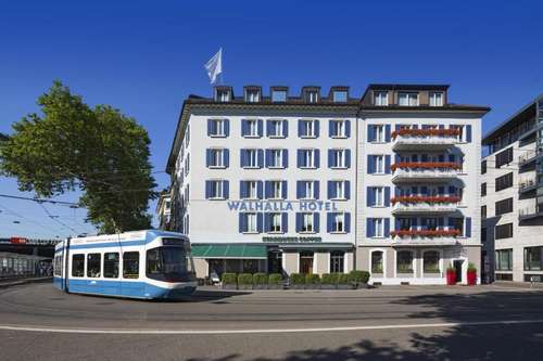 www.walhalla-hotel.ch