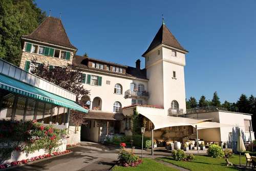 www.hotelschlossragaz.ch