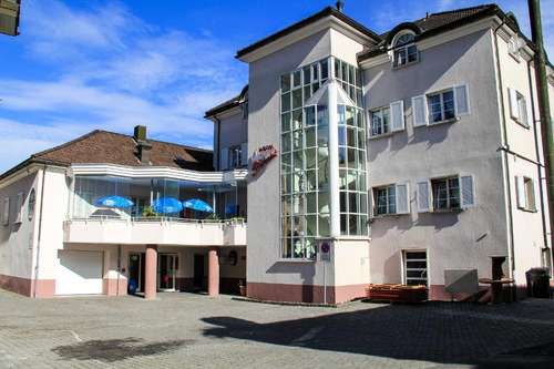 www.schweizerhof-mels.ch