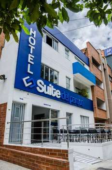 www.hotelsuitedelparque.com