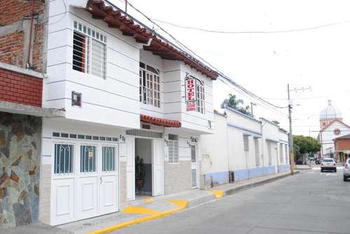 www.hotelciudadsenora.com