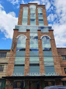 www.hotelmedellingold.com