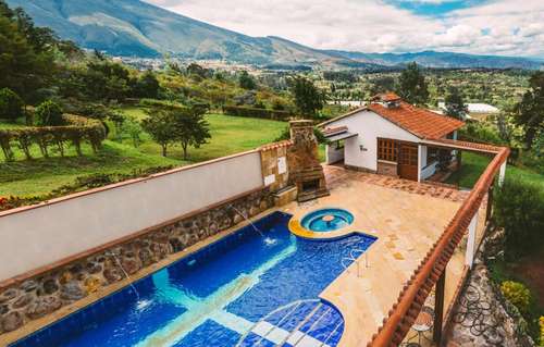 www.casadecampohotel.com.co