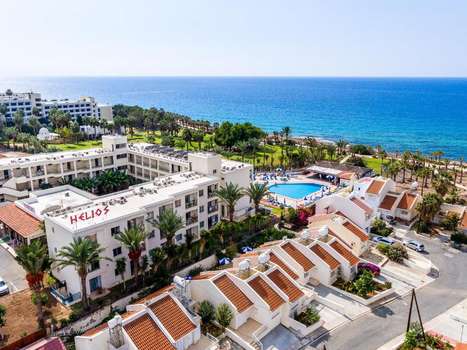 www.heliosbayhotel.com