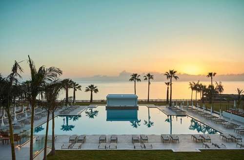 www.sunrisejadehotel.com