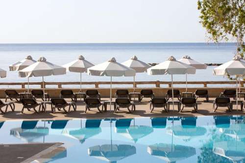 www.harmonyhotel.com.cy