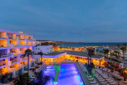 www.limanakibeach.com