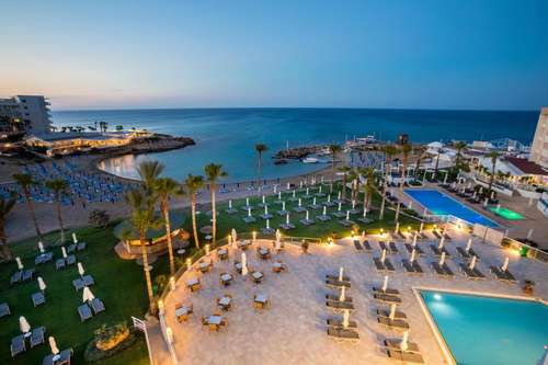 www.hotelinfinitybluprotaras.com