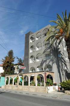 www.levillagehotelcyprus.com