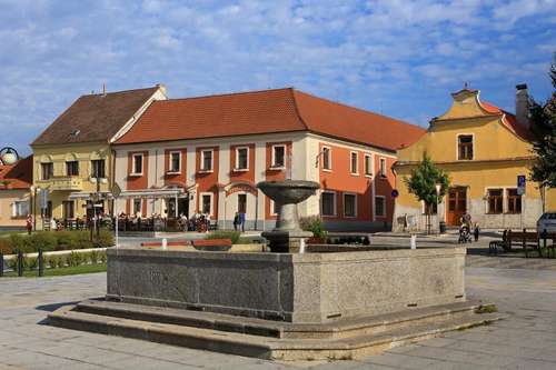 www.resort-bechyne.cz