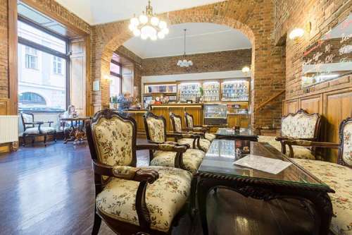 www.hotelliliova.com