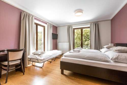 www.restaurace-mandat.cz