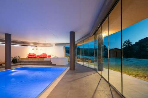 www.hotelostrov.com