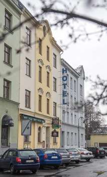 www.hotel-trio.cz