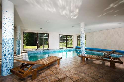 www.hotelannin.cz