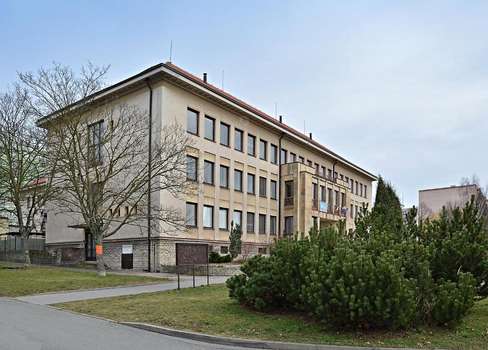 www.ubytovani-dobruska.cz