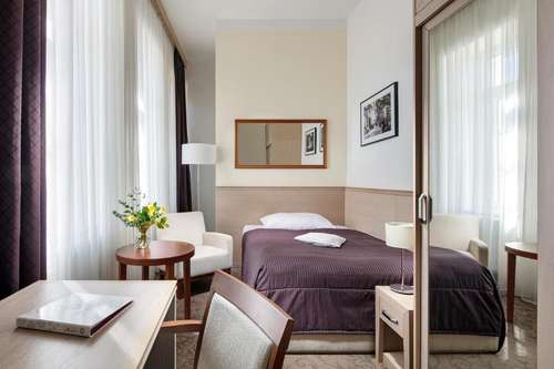 www.spakurhotelharvey.com
