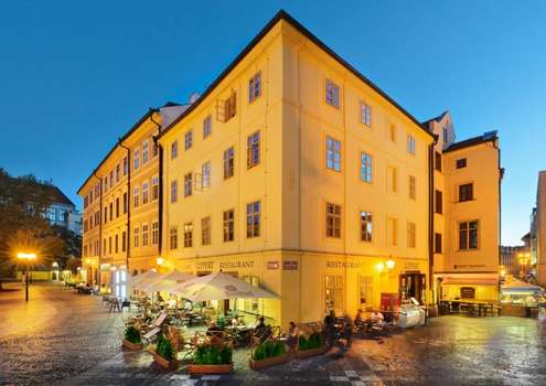 www.hotel-lippert.cz