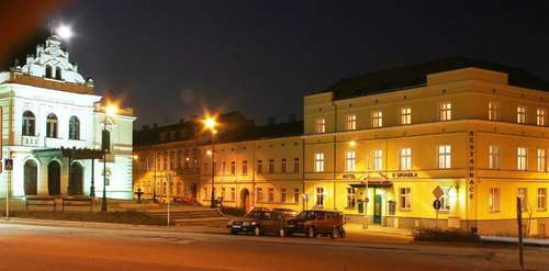 www.udivadlahotel.cz