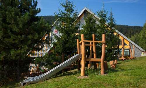 www.clarionhotelspindleruvmlyn.com