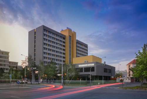 www.hotel-ilf.cz