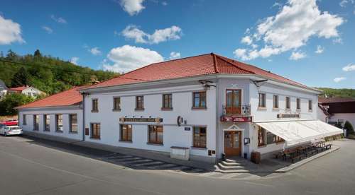 www.restaurace-hotelpraha.cz