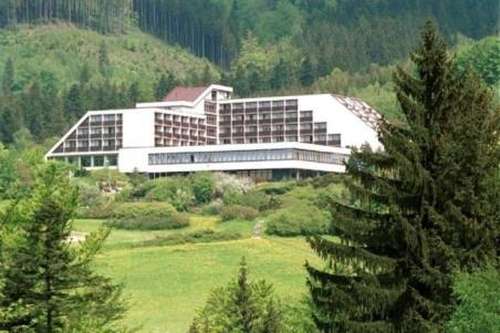 www.hotelpetrbezruc.cz