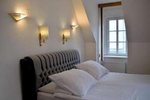 www.hotelradnice.cz