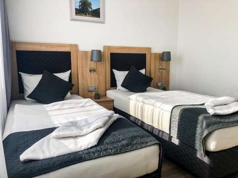 www.hotelbobr.cz