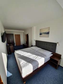 www.hoteltjchodov.cz
