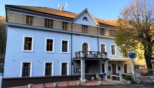 www.hotelkrivoklat.cz