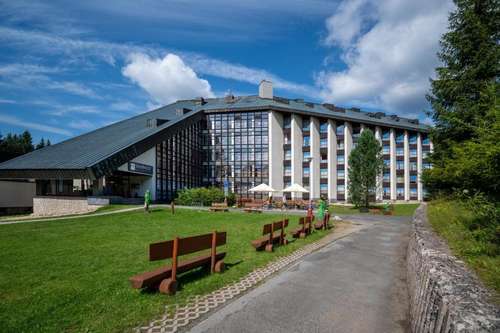 www.hotelsvornost.cz