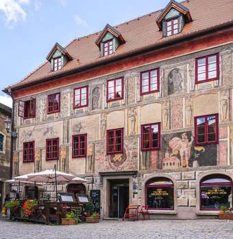 www.hotely-krumlov.cz