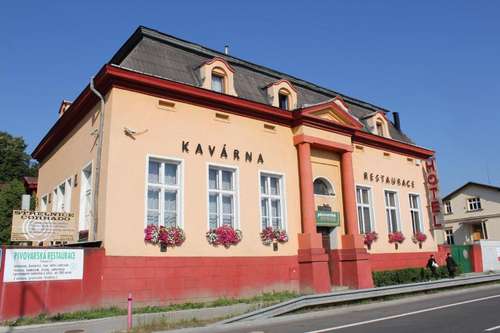www.hotelcorrado.cz