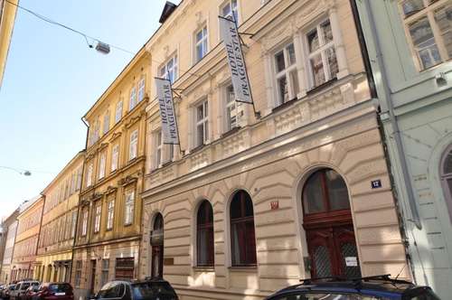 www.hotelpraguestar.cz