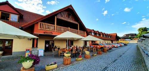 www.hotelfarmavysoka.cz