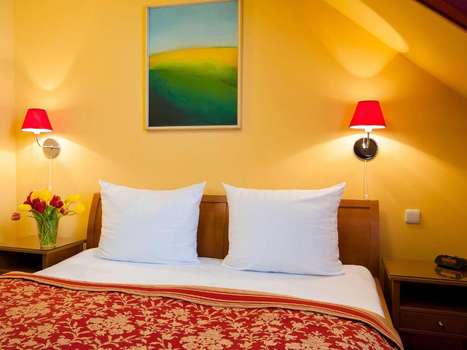 www.cloister-inn.com