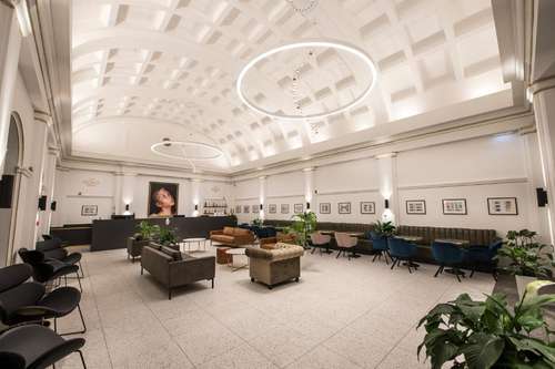 www.thegoldbankhotel.com
