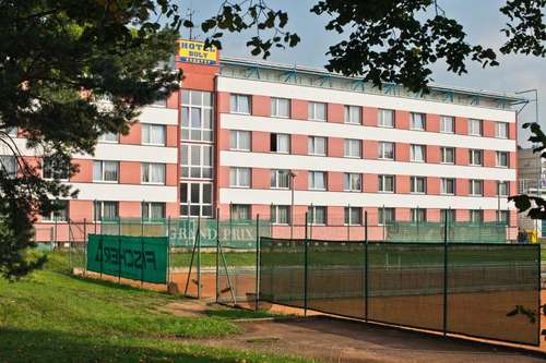 www.hotelbuly.cz
