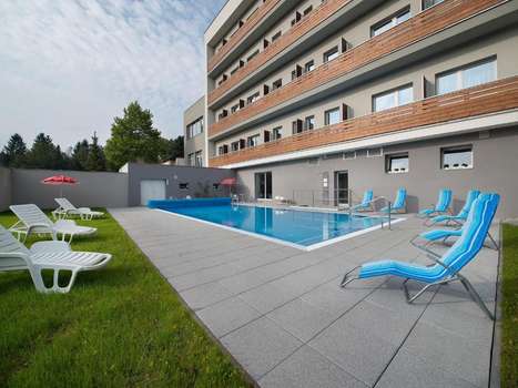 www.hotelkraskov.cz