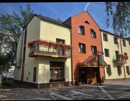 www.hotel-adler.cz
