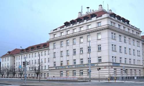 www.masarykovakolej.cz