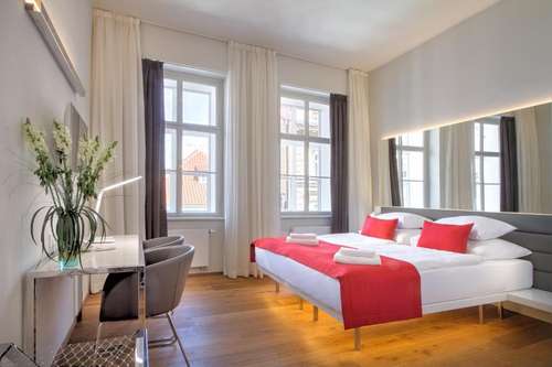 www.hotelbishopshouse.cz