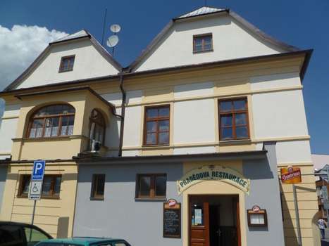 www.pradedjesenik.cz