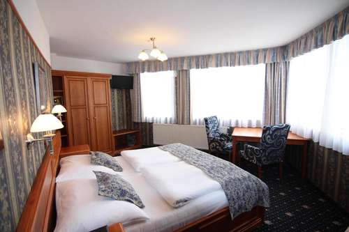 www.oldpraguehotel.cz