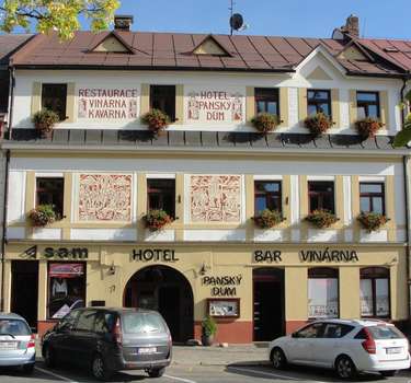 www.hotelpanskydum.com