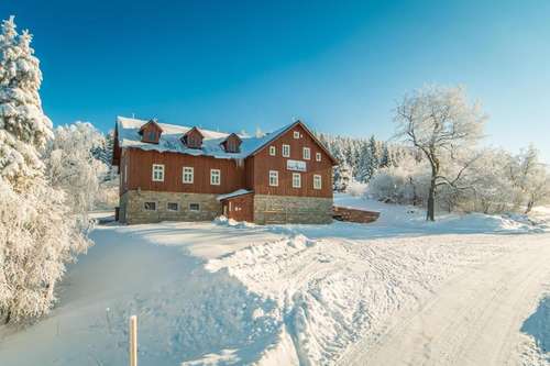 www.hotel-jizerka.cz