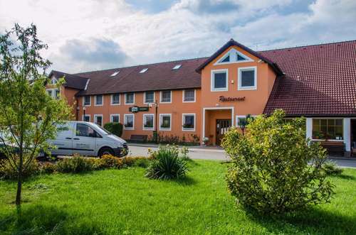 www.hotel-osek.cz