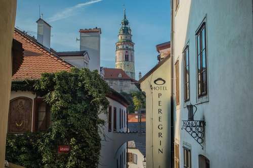 www.hotelperegrin.cz